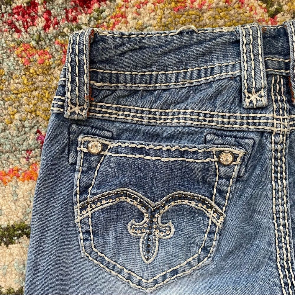 Rock Revival Alanis Rhinestone Capris Jeans - Picture 6 of 14